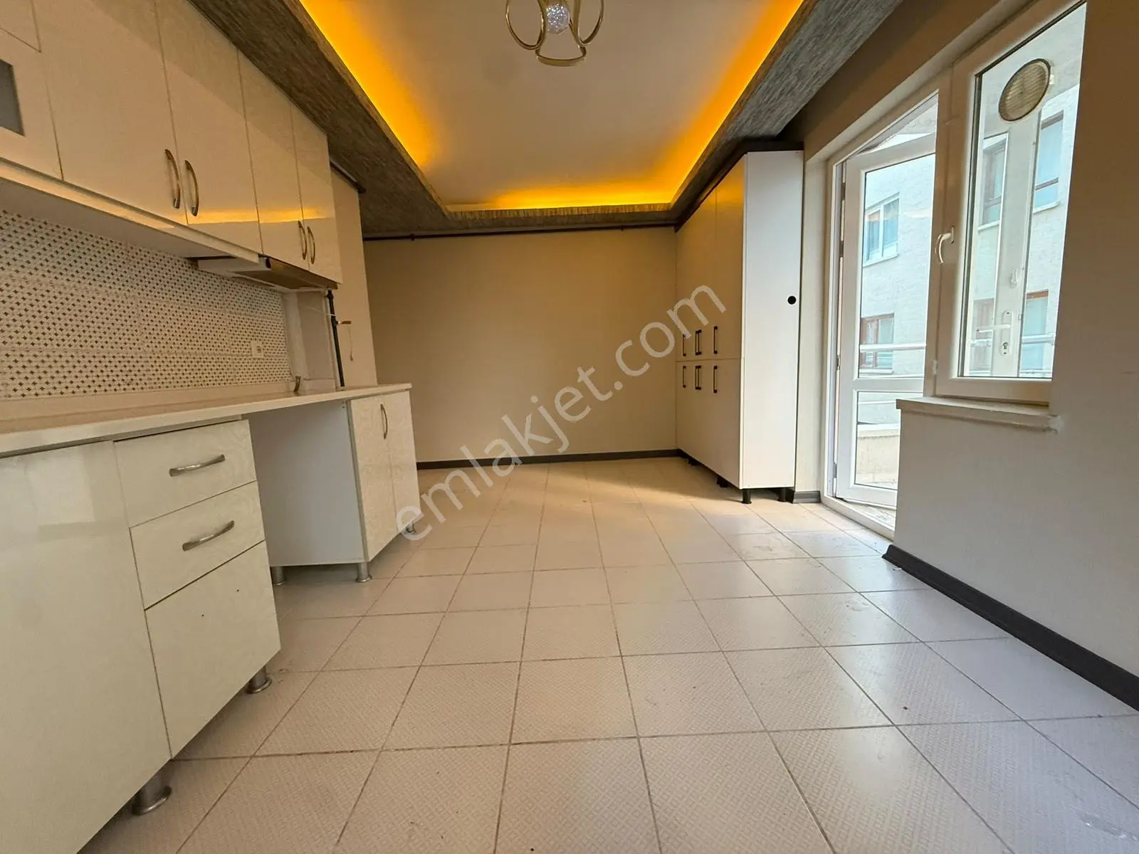 Satılık 3+1 Daire 125 M² Asansörlü Bina - Görsel 5