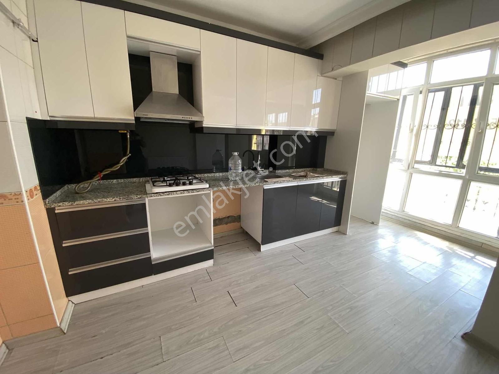 Buca Adatepe Mahallesinde Satılık 3+1 Köşe 126m2 Daire - Görsel 24