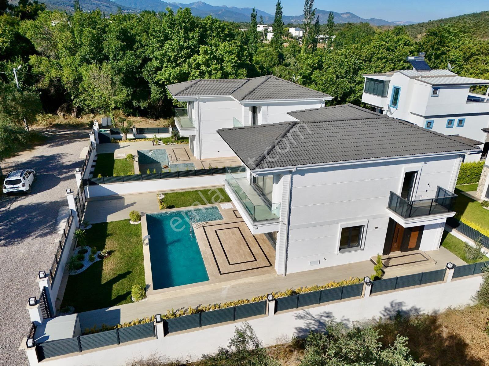 Gürede Kazdağları Esintili Müstakil Havuzlu Ultra Deluxe Villa - Görsel 8