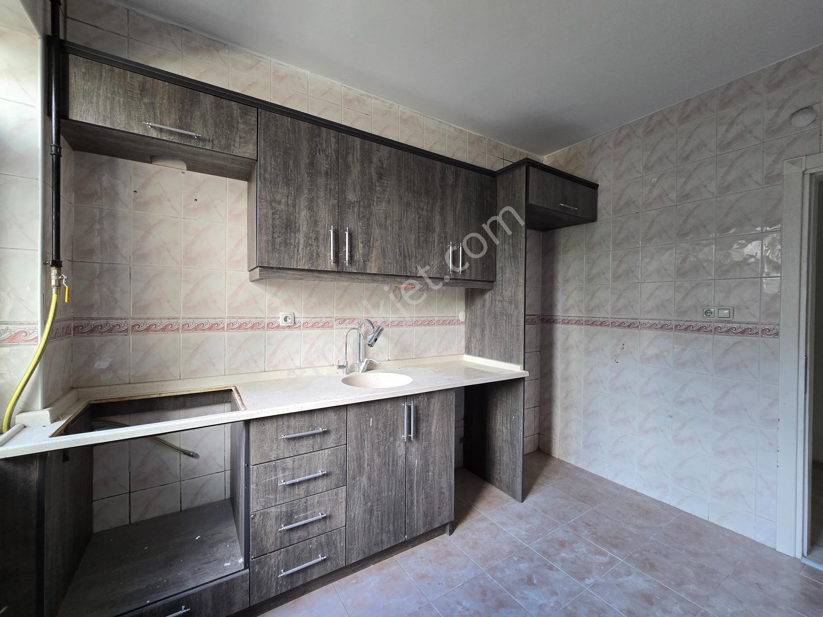 Mef Gyd'den Erikli'de 2+1 85m² Bahçeli Giriş Kat Kiralık Daire ! - Görsel 21