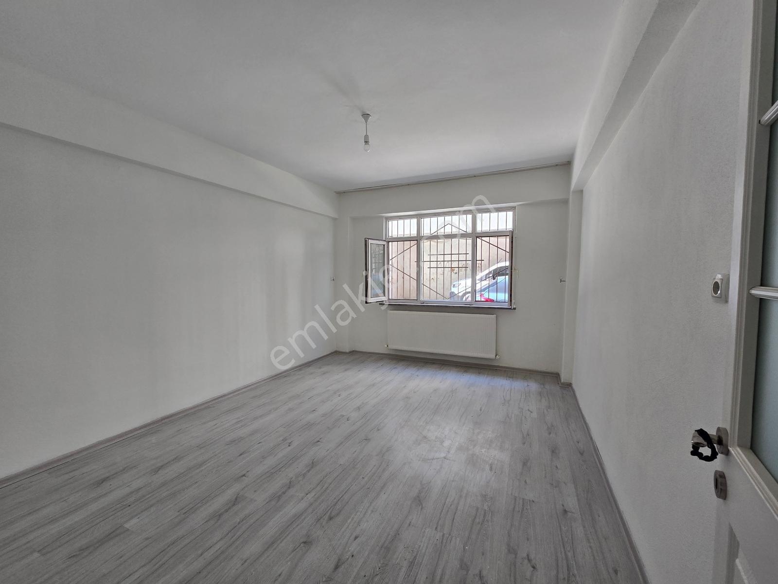 Mef Gyd'den Erikli'de 2+1 85m² Bahçeli Giriş Kat Kiralık Daire ! - Görsel 15