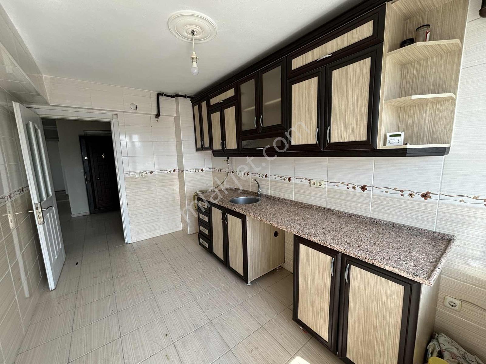 Alpkent'te Kiralık 3+1 Arakat D.gazlı Daire - Görsel 34