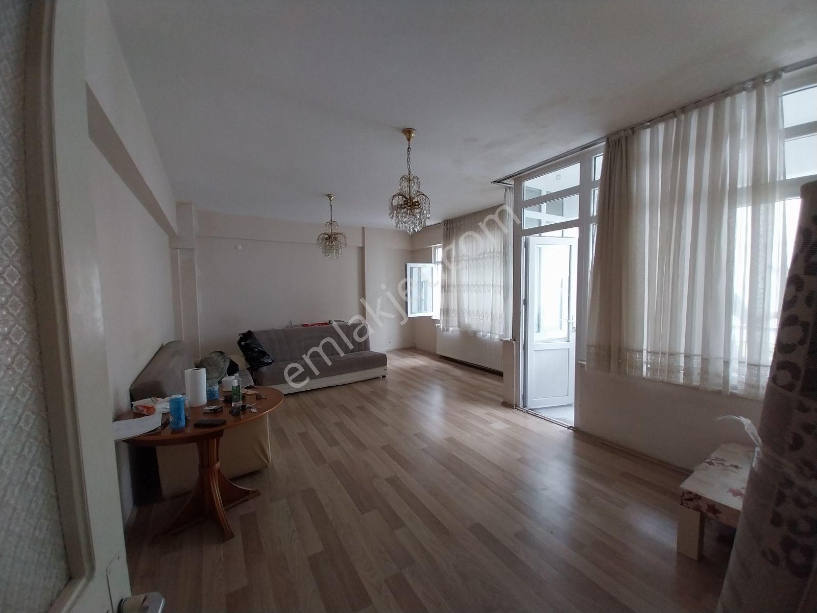 İzyap'tan Şarkiye'de Kiralık 3+1 Mantolamalı Güney Cephe Daire - Görsel 11