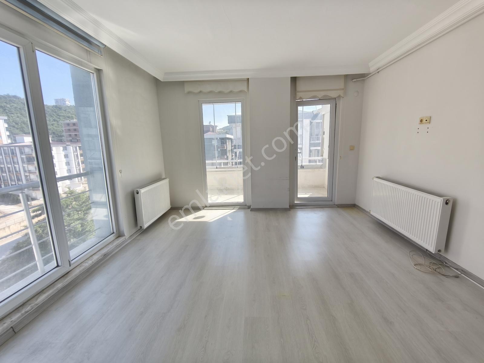 Truva/nazım Demirci'den Atakum Kurupelit Kiralık 1+1 Geniş Daire - Görsel 3