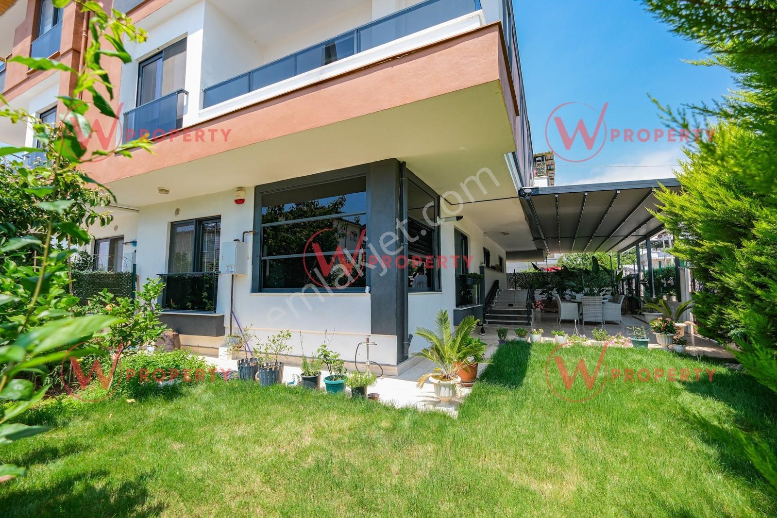 W Property Fuatmorel'de Bahçe Peyzajlı Lüks 4+1 Dubleks Villa - Görsel 2