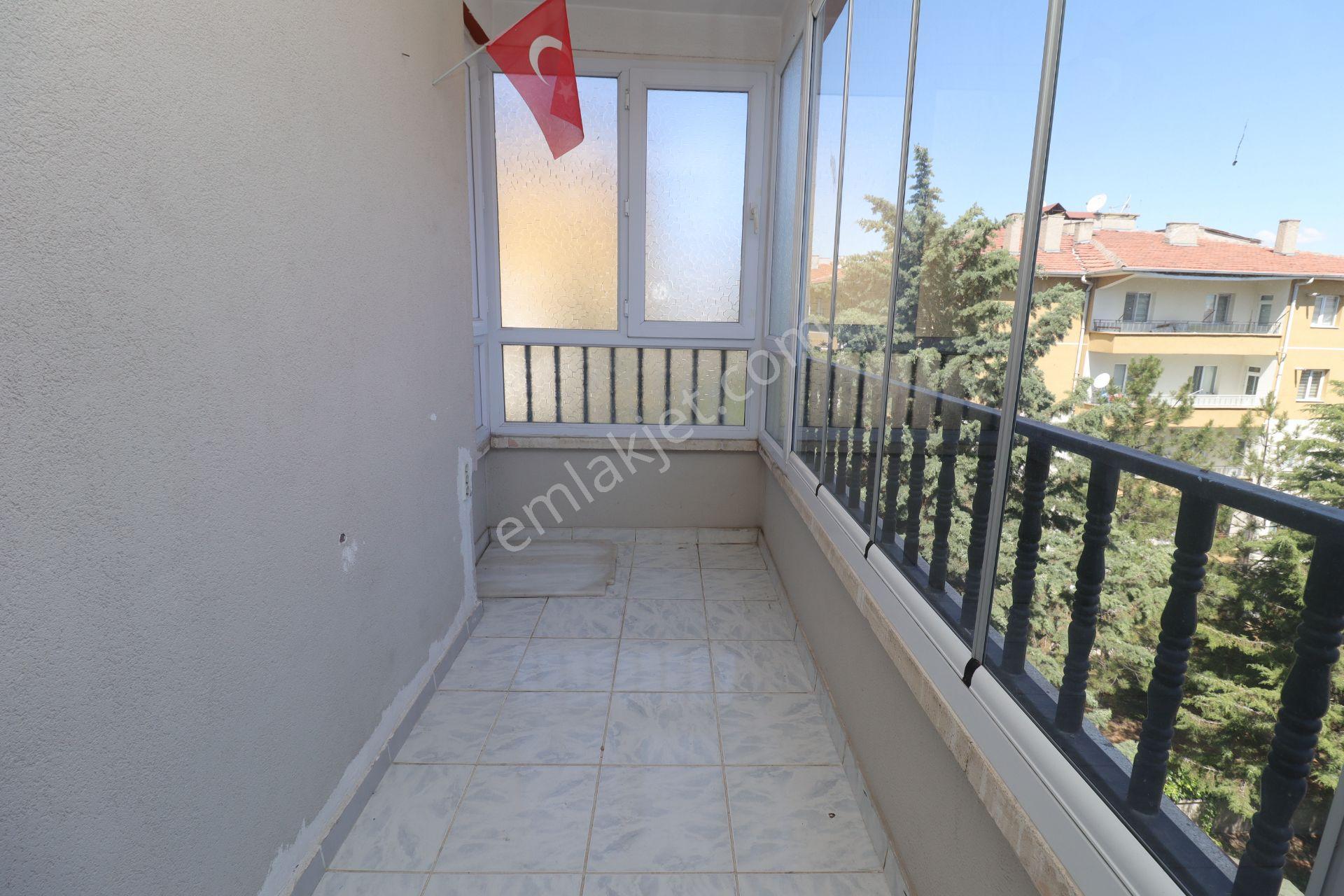 Akif'ten Sincan Tapu Müd.arkasında Sitede Ara Kat 3+1 Kiralık Daire - Görsel 14