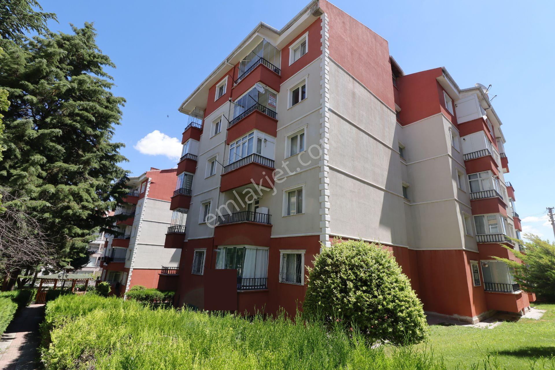 Akif'ten Sincan Tapu Müd.arkasında Sitede Ara Kat 3+1 Kiralık Daire - Görsel 32