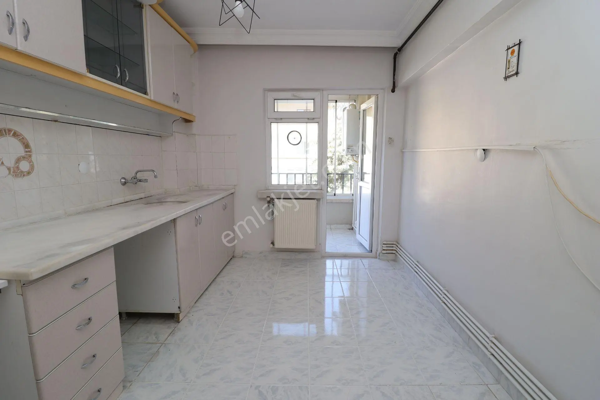 Akif'ten Sincan Tapu Müd.arkasında Sitede Ara Kat 3+1 Kiralık Daire - Görsel 2