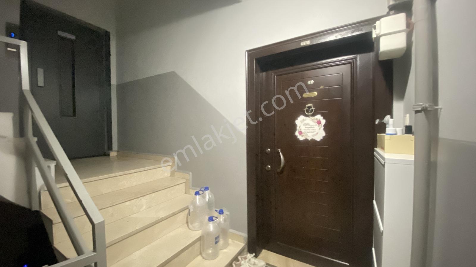 Şükraniyede Metroya Yürüme Mesafesinde Satılık 3+1 Ara Kat - Görsel 19