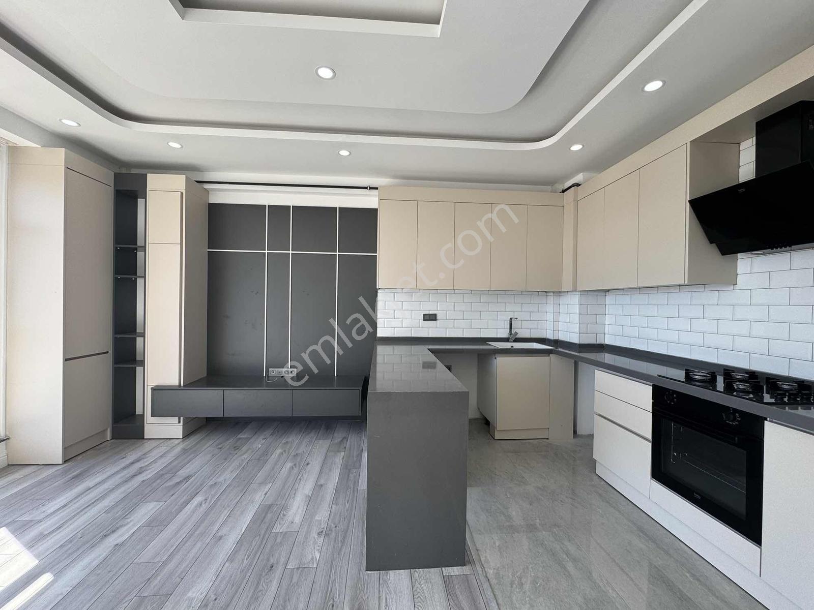 Düdenbaşı'nda Yerden Isıtmalı 3+1 Dubleks Havuzlu Kiralık Daire - Görsel 7