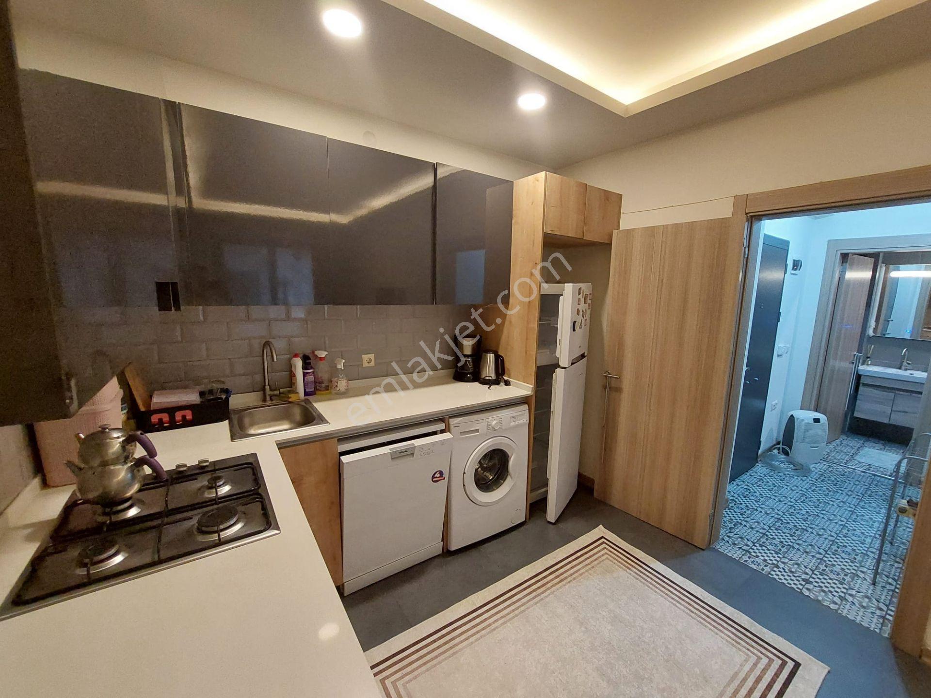 Çamlık Sitesinde Bahçe Kullanım Alanlı 1+1 Eşyalı Kiralık Daire - Görsel 18