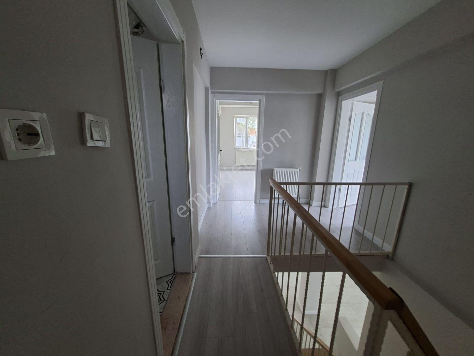 Re/max İnci'den Adliye Yakını Kiralık 2+1 Dubleks Daire - Görsel 9