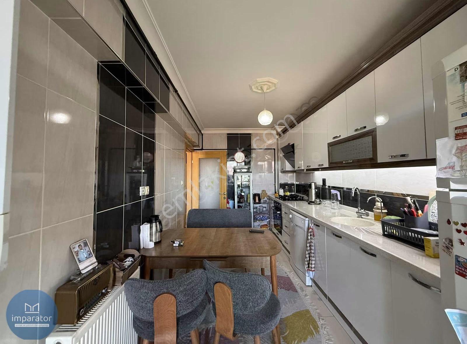 İmparator | Ana Cadde Dibi/manzaralı/300m²/çift Giriş 5+1 Dublex - Görsel 3