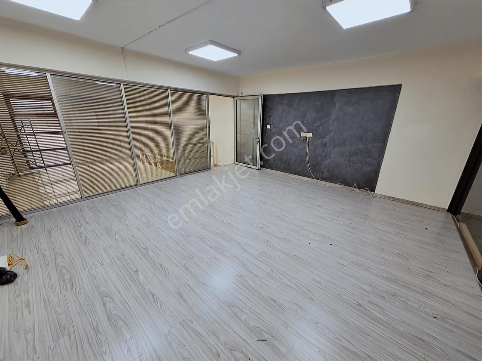 Muhteşem Konumda Masrafsız 150 M2 Müstakil Girişli İş Yeri - Görsel 11