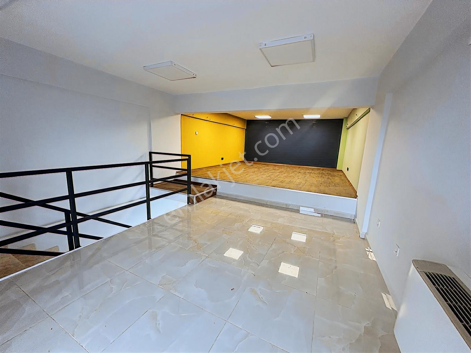 Em-of Emlaktan Giriş Kat Lüks Yapılı Camlı 100m² Kiralık İş Yeri - Görsel 5