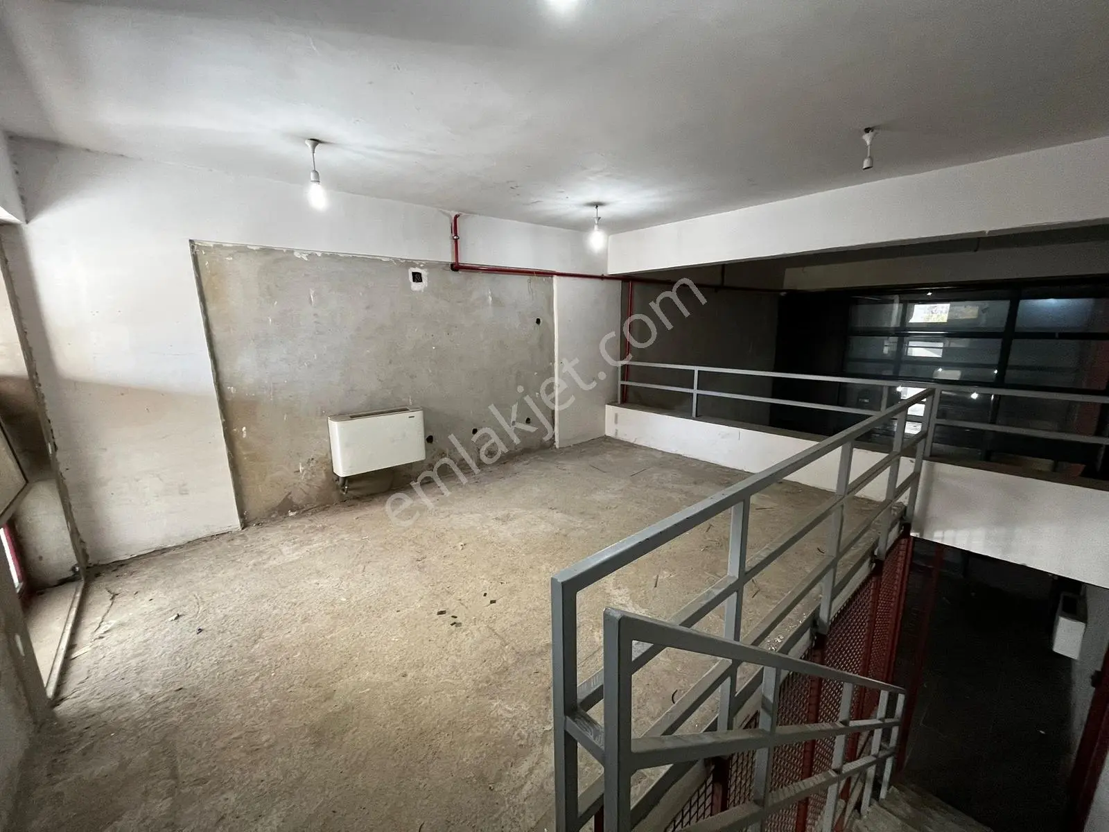 Em-of Emlak'tan Tır-kamyon Yanaşabilen 125 M2 Kiralık İş Yeri - Görsel 16