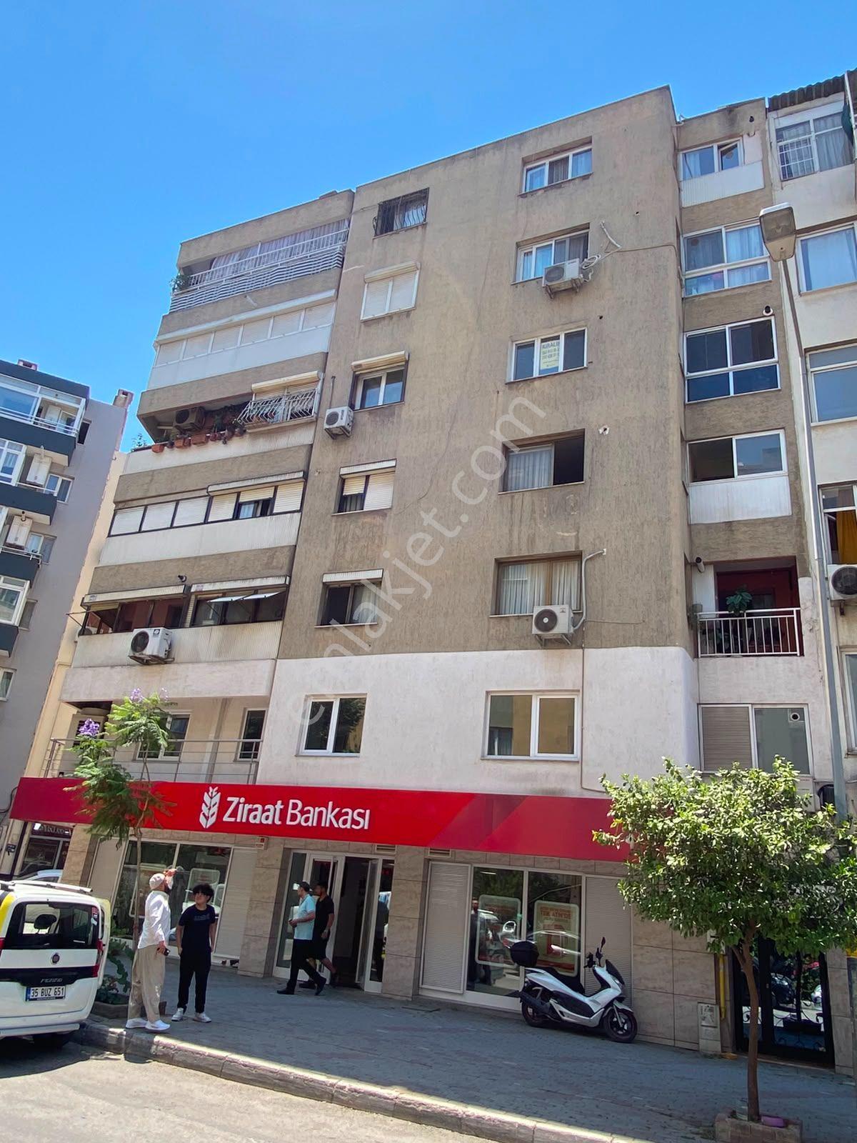 Alsancak Fuarın Dibinde 3+1 110m2 Dgazlı Arakat Asansörlü Kiralık Daire - Görsel 36