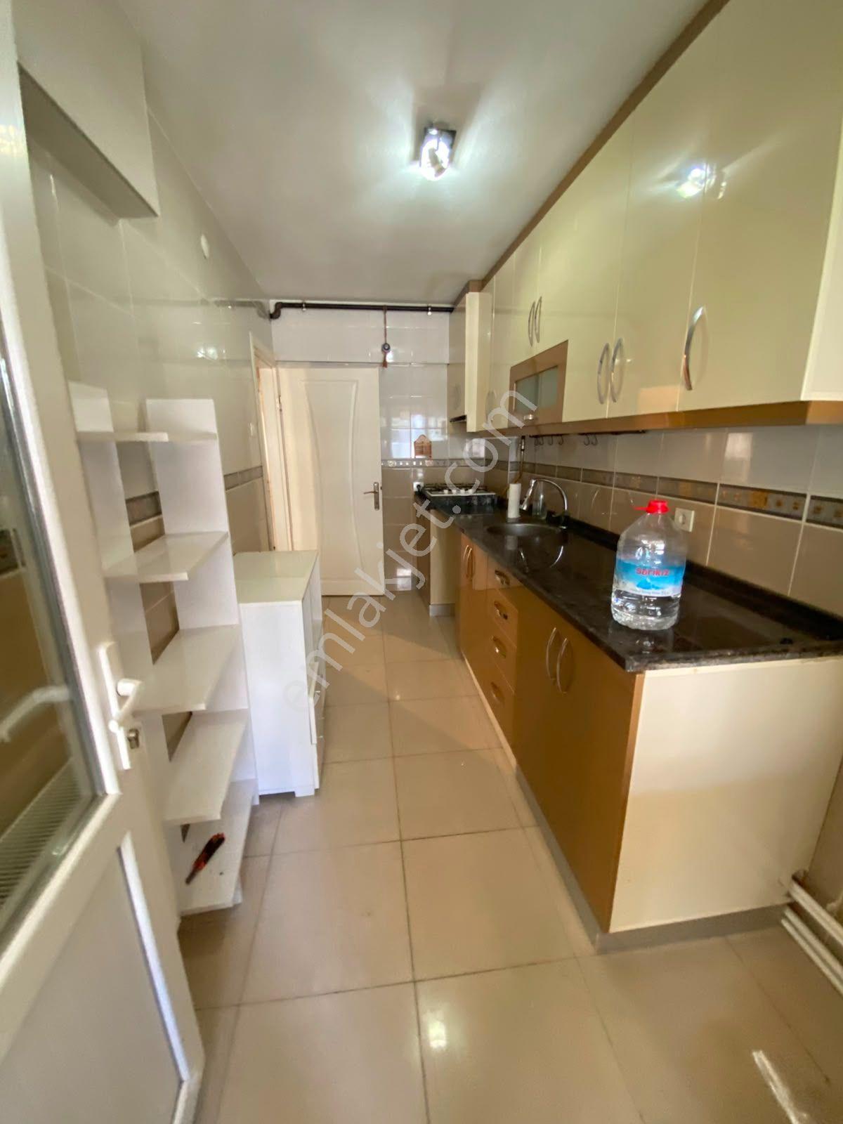 Alsancak Fuarın Dibinde 3+1 110m2 Dgazlı Arakat Asansörlü Kiralık Daire - Görsel 23