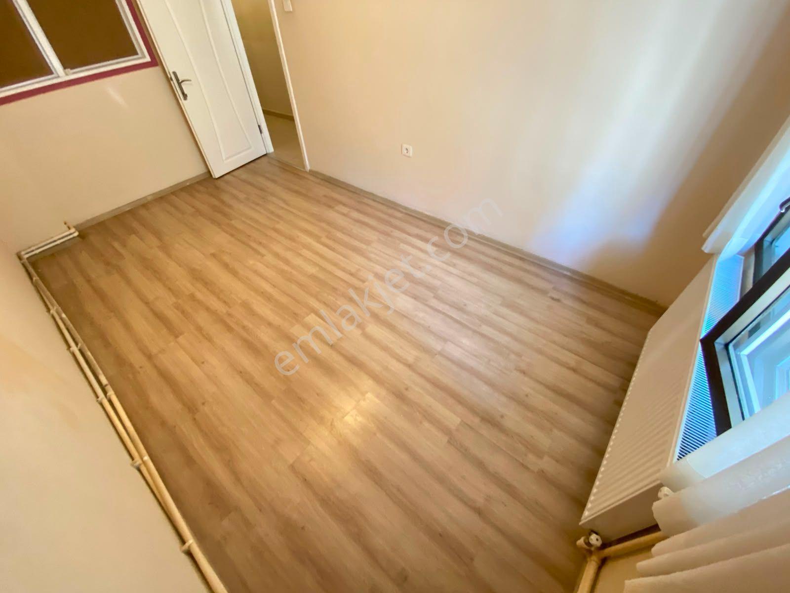 Alsancak Fuarın Dibinde 3+1 110m2 Dgazlı Arakat Asansörlü Kiralık Daire - Görsel 12