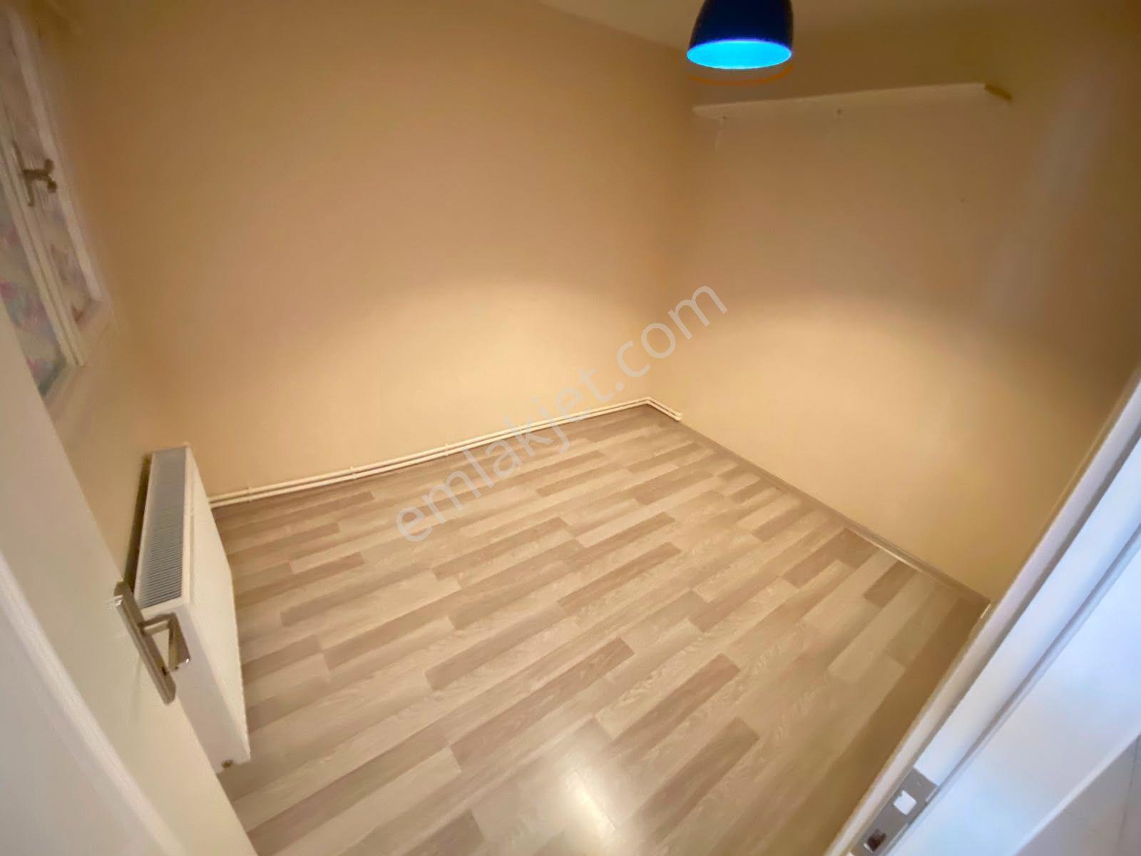 Alsancak Fuarın Dibinde 3+1 110m2 Dgazlı Arakat Asansörlü Kiralık Daire - Görsel 18