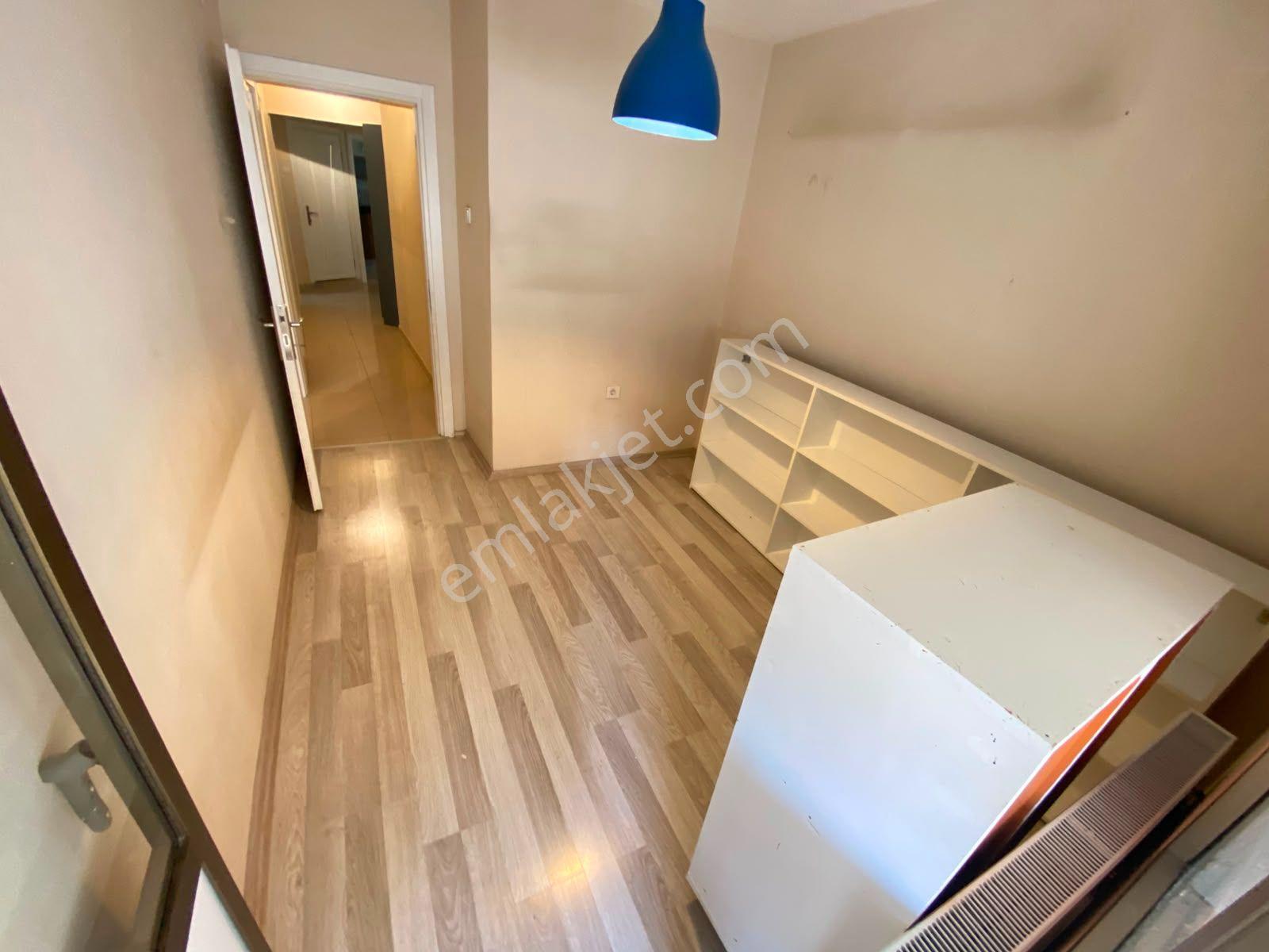 Alsancak Fuarın Dibinde 3+1 110m2 Dgazlı Arakat Asansörlü Kiralık Daire - Görsel 17