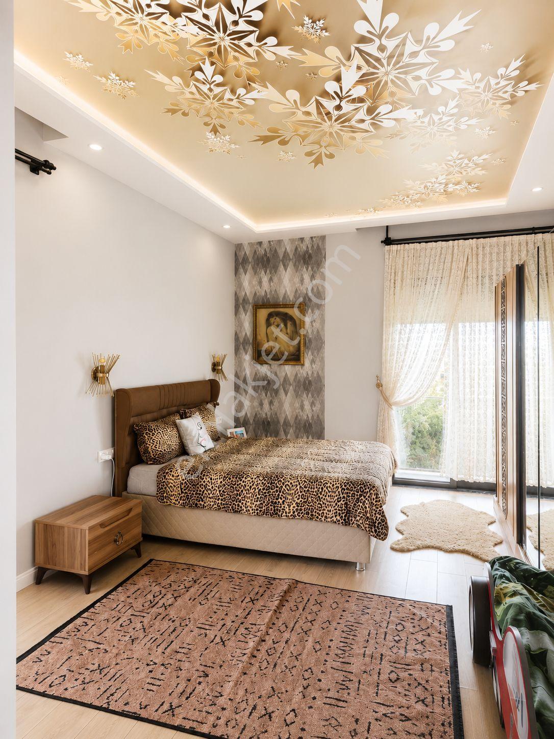 Döşemealtı Altınkalenin En Prestijli Yatırımlık 5+1 Köşe Müstakil Villalarından Biri Satışta ! - Görsel 15