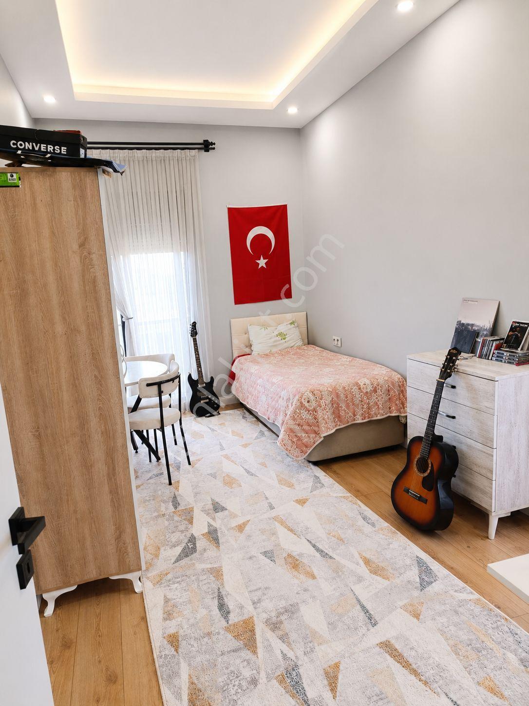 Döşemealtı Altınkalenin En Prestijli Yatırımlık 5+1 Köşe Müstakil Villalarından Biri Satışta ! - Görsel 17