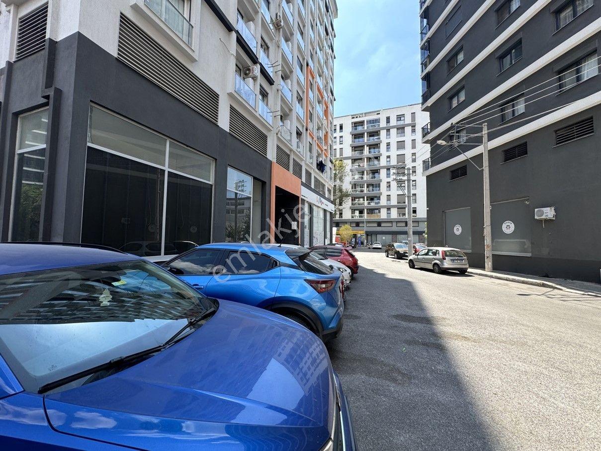 Karşıyaka İmbatlı’da Merkezi Konumda 2+1 Kiralık Ara Kat Daire - Görsel 31