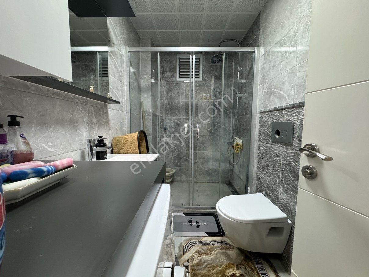 Karşıyaka İmbatlı’da Merkezi Konumda 2+1 Kiralık Ara Kat Daire - Görsel 18