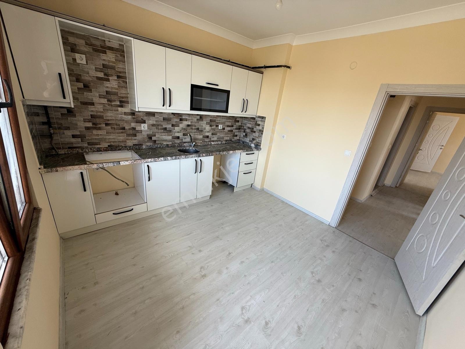 Emlakevim - Gümüşova Fatih Mah.de 2+1 Kiralık Hastane Yakınında - Görsel 10