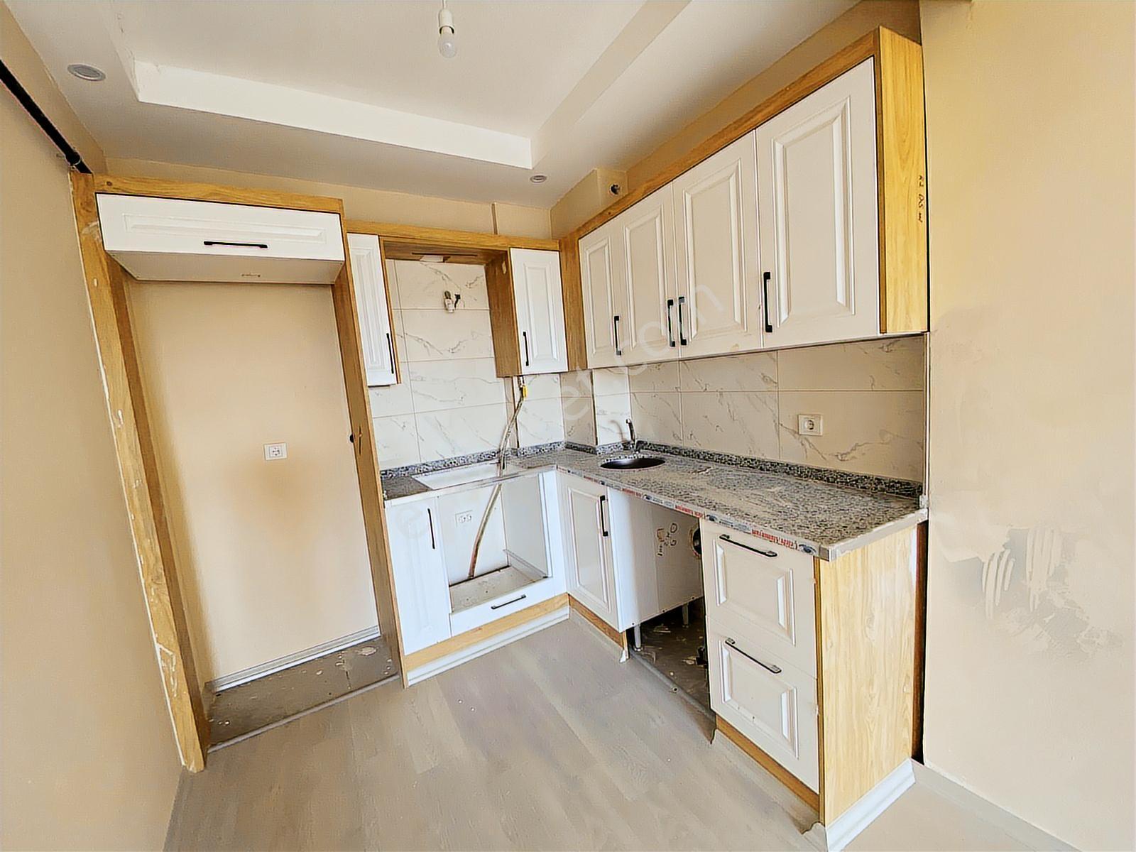 Göral Emlaktan'tan İstasyon Civarında 1+1 60 M² Sıfır Daire - Görsel 15