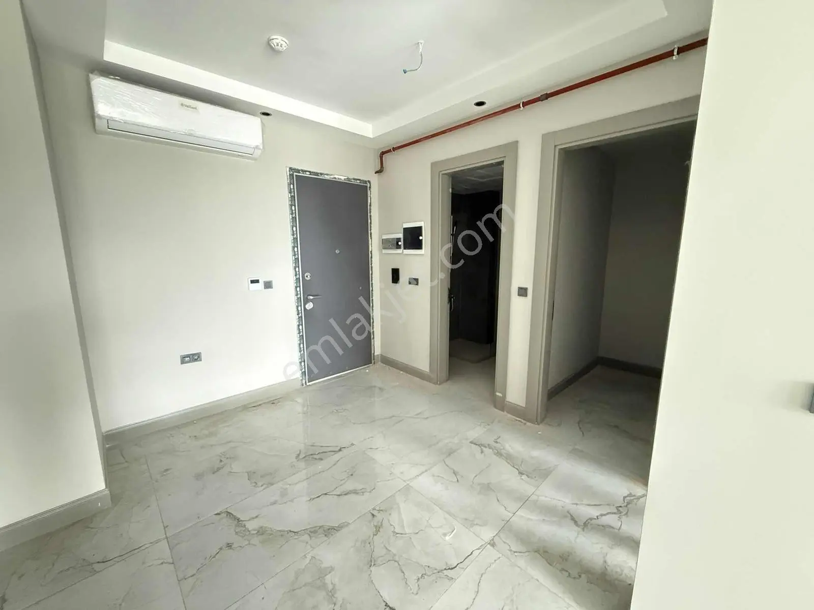 Göral Emlaktan Noran Offıcıumda Kiralık 2+0 Ofis - Görsel 6