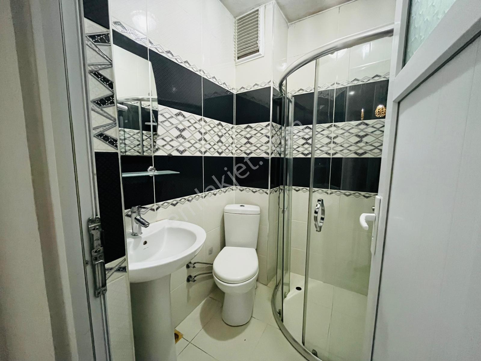 75.yıl Mahallesi 2+1 Masrafsız Aile Apartmanı 1. Kat - Görsel 4