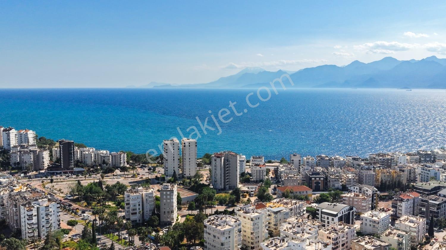 Mükemmel Lokasyonda Satılık Deniz Manzaralı 3+1 Daire - Görsel 2
