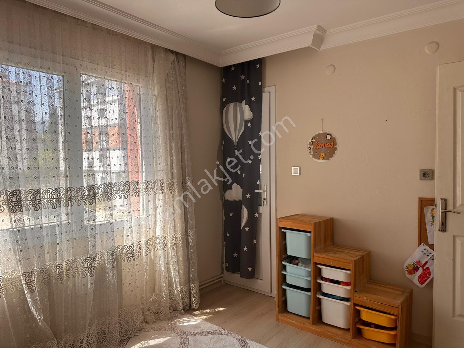 Aydın Söke Yenicami Mah Doğalgazlı Asansörlü İkinci Kat 3+1 Geniş Ferah Satılık Daire - Görsel 9