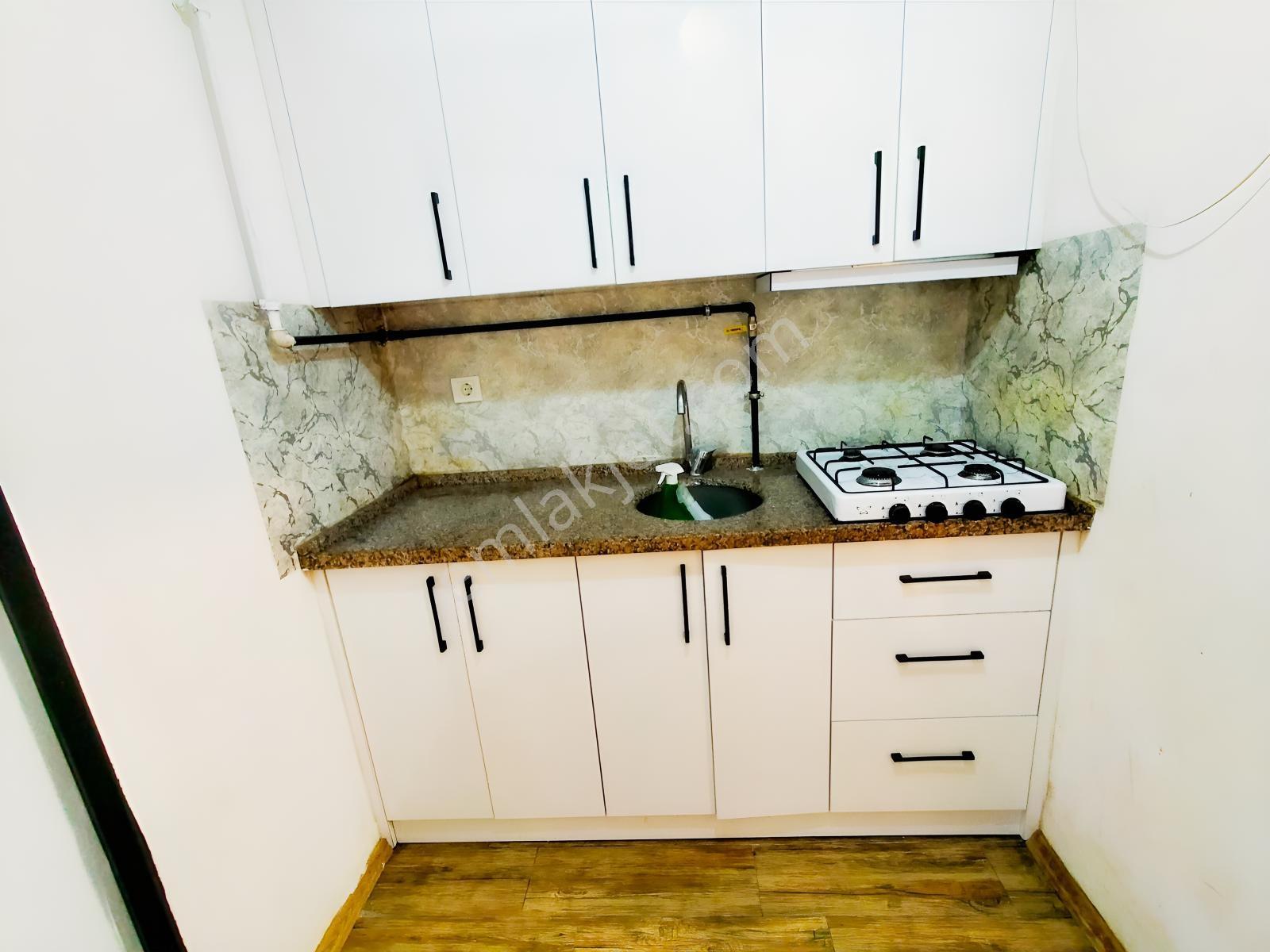 İncilipınarda Parka Yakın 50m2 1+1 Eşyalı Kiralık Apart Daire - Görsel 15