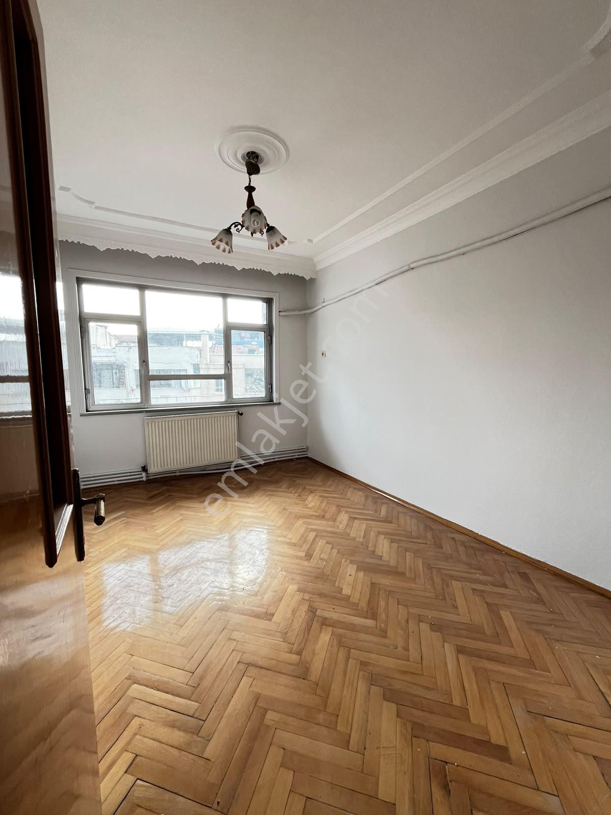 Eğitim Mah. Prof.tezok Caddesinde 3+1 Kiralık Daire Kat 2 - Görsel 14