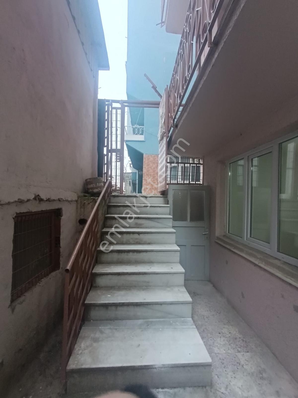 Değirmenlikızık Mahallesi 1+1 Kiralık Mustakil Giriş Daire !!!