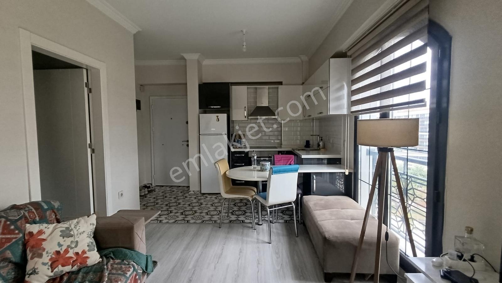 İzmir Balatçık Tonkul Life Sitesinde Eşyalı Kiralık 1+1 - Görsel 21