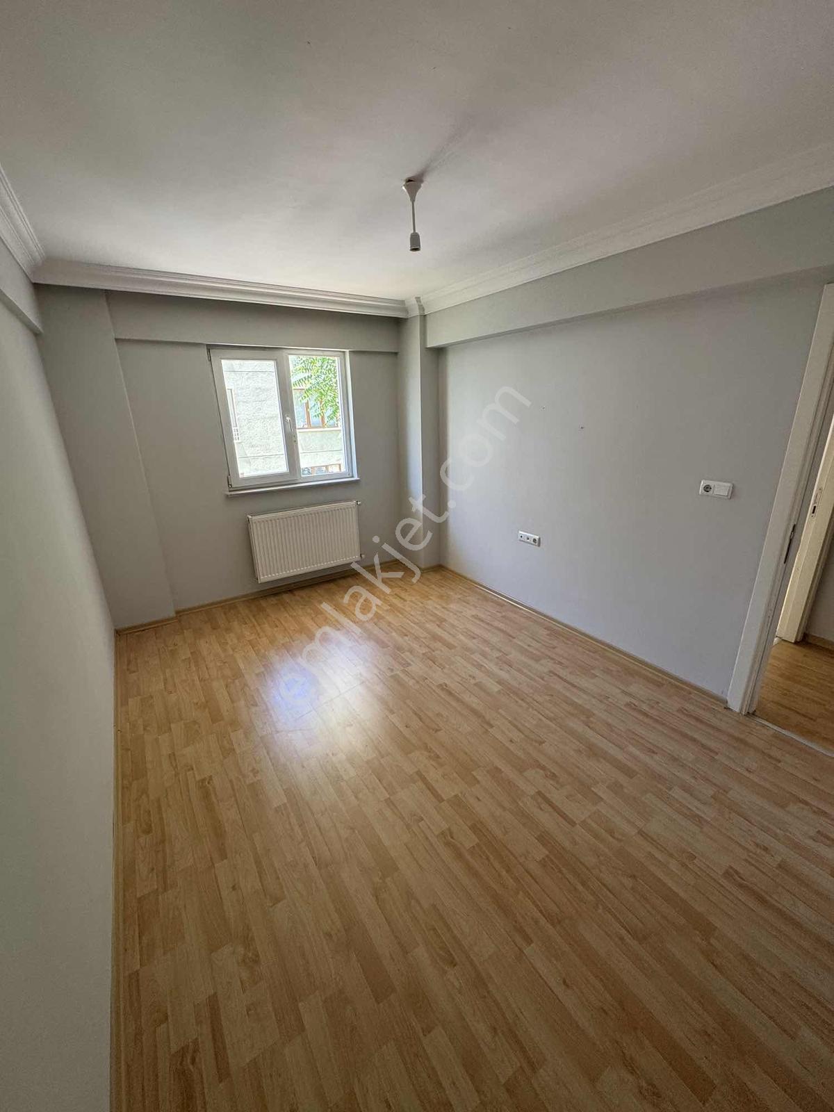 Beşevler'de Kiralık 2+1 Daire - Görsel 9