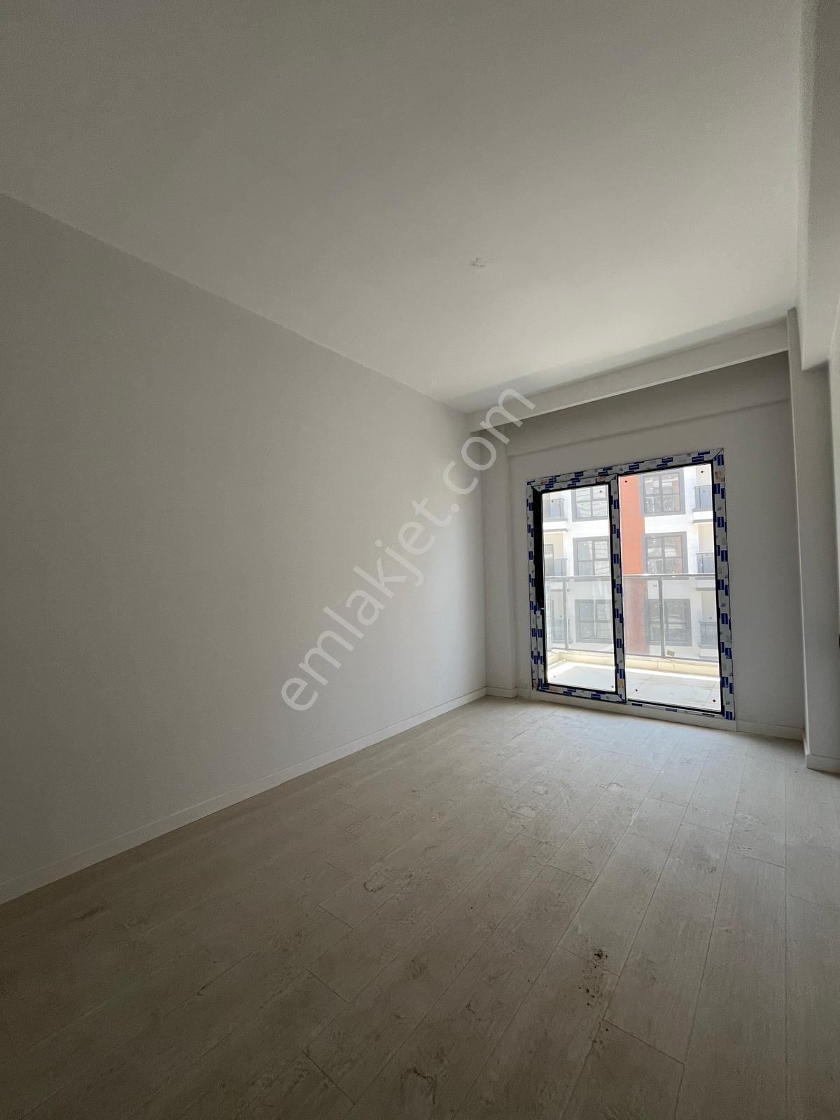 Pavilion Garden Sitesinde 2+1 Kapalı Mutfak Daire - Görsel 5