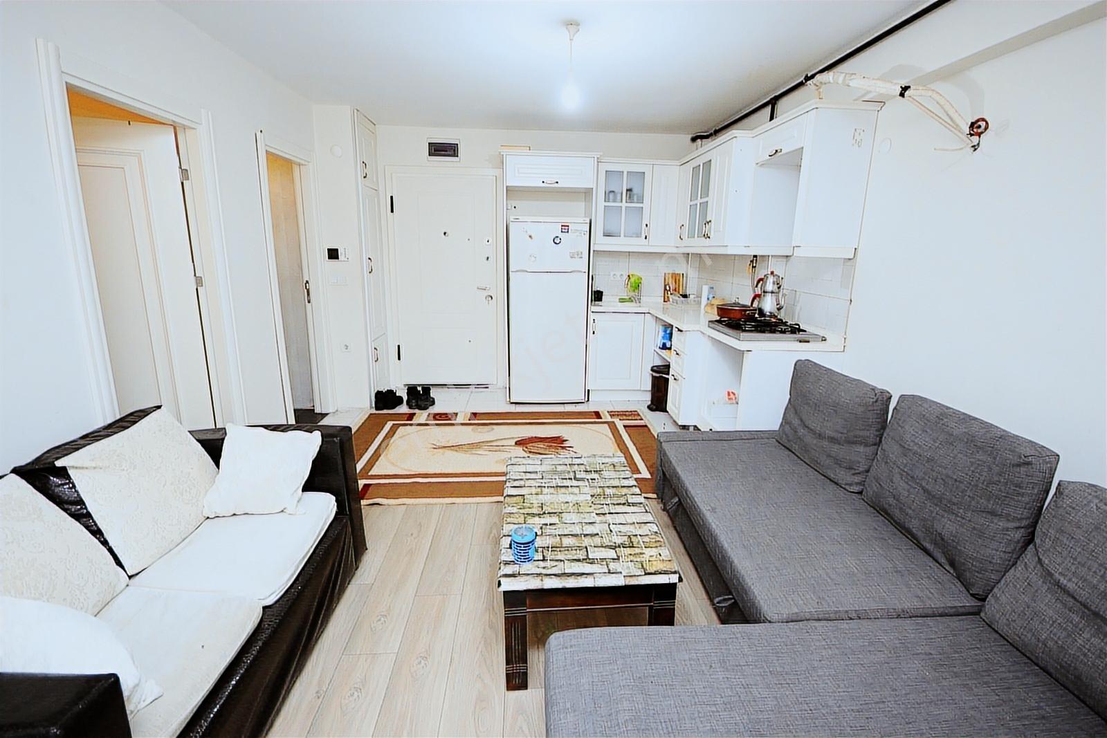 Tuzla Reflex Sitesinde Balkonlu, Full Eşyalı 1+1 Kiralık Daire - Görsel 3