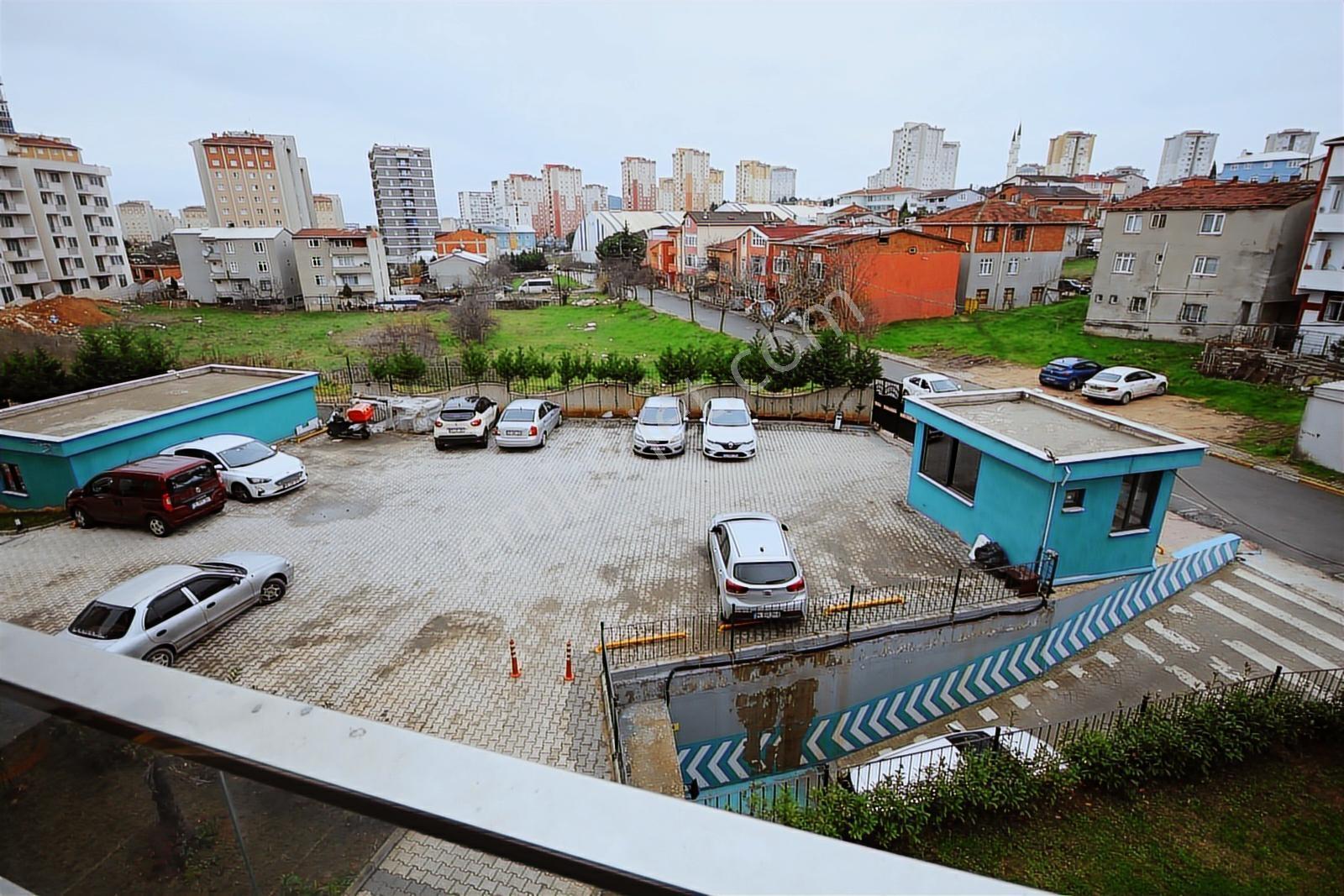 Tuzla Reflex Sitesinde Balkonlu, Full Eşyalı 1+1 Kiralık Daire - Görsel 12