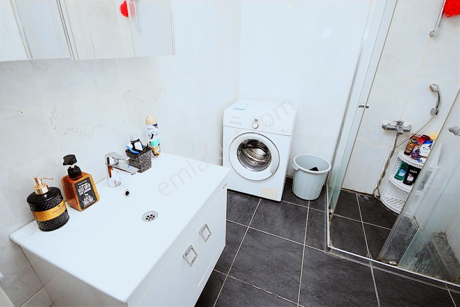 Tuzla Reflex Sitesinde Balkonlu, Full Eşyalı 1+1 Kiralık Daire - Görsel 23