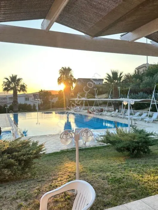 Seferihisar Ulamış'ta Doğayla İç İçe 750 M² Bahçeli Lüks Villa - Görsel 4