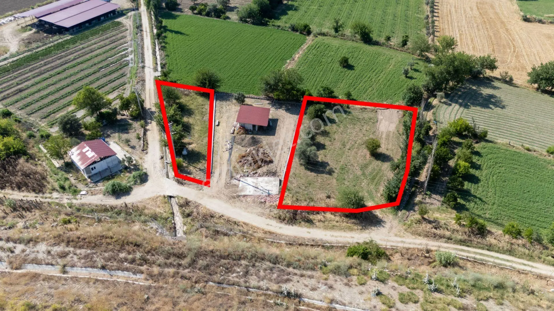 Pirlibey Mahallesinde Satılık Köşe Başı Hobi Bahçesi - Görsel 10