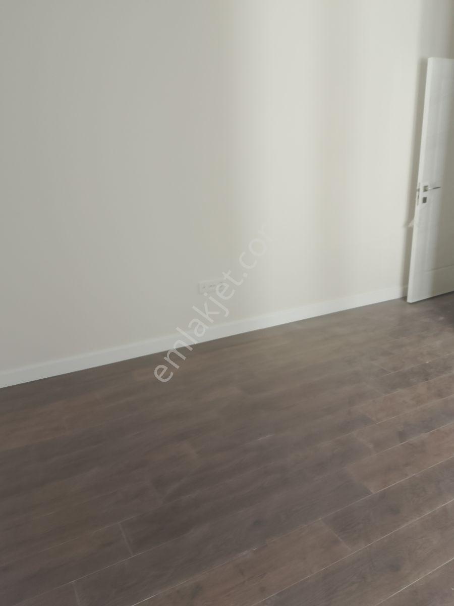 Erenköy'de 115 Metrekare Kombili 85.000 - Görsel 9