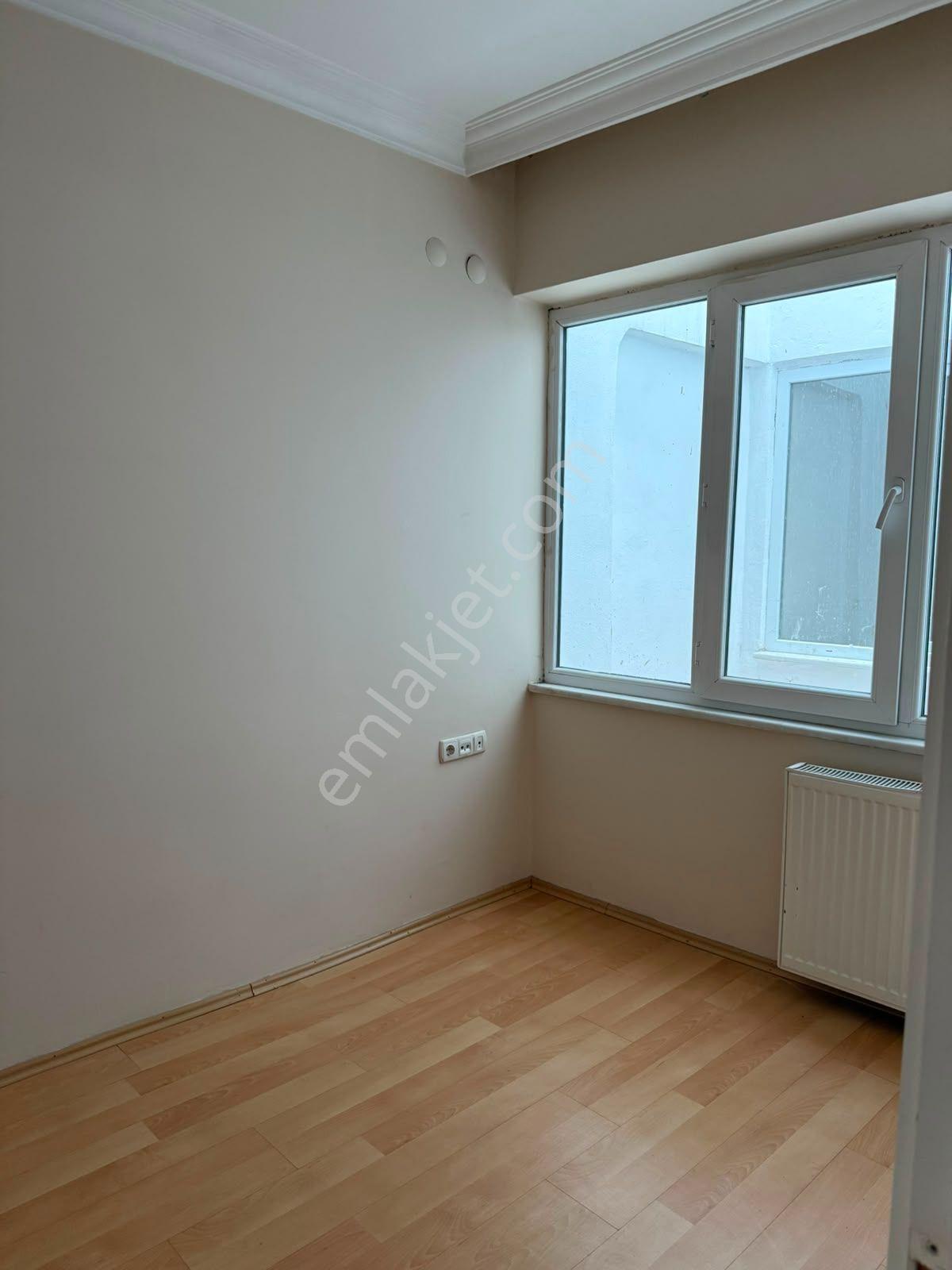 Newcıty Emlaktan Çarşıda Kiralık 3+1 Daire - Görsel 9