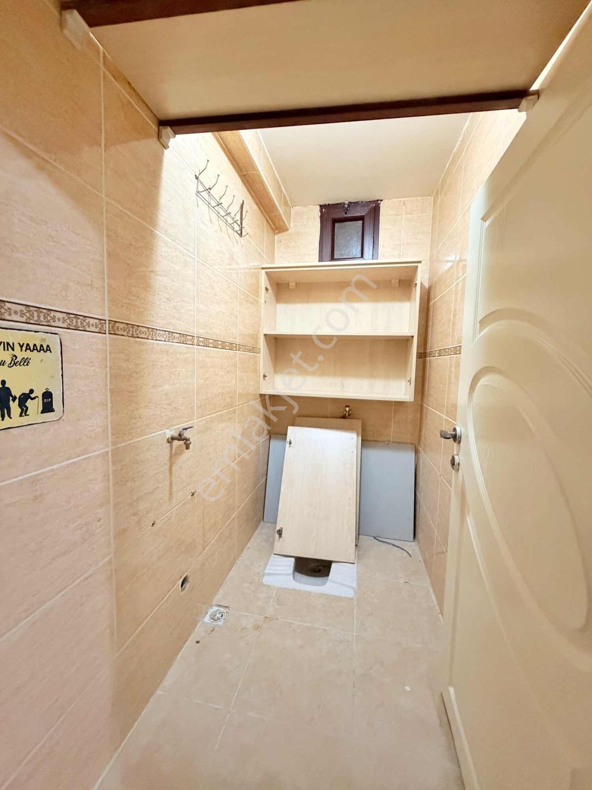 Familyadan Veysel Karani Metro Çıkışında 2+1 Asansörlü Giriş Alt - Görsel 13