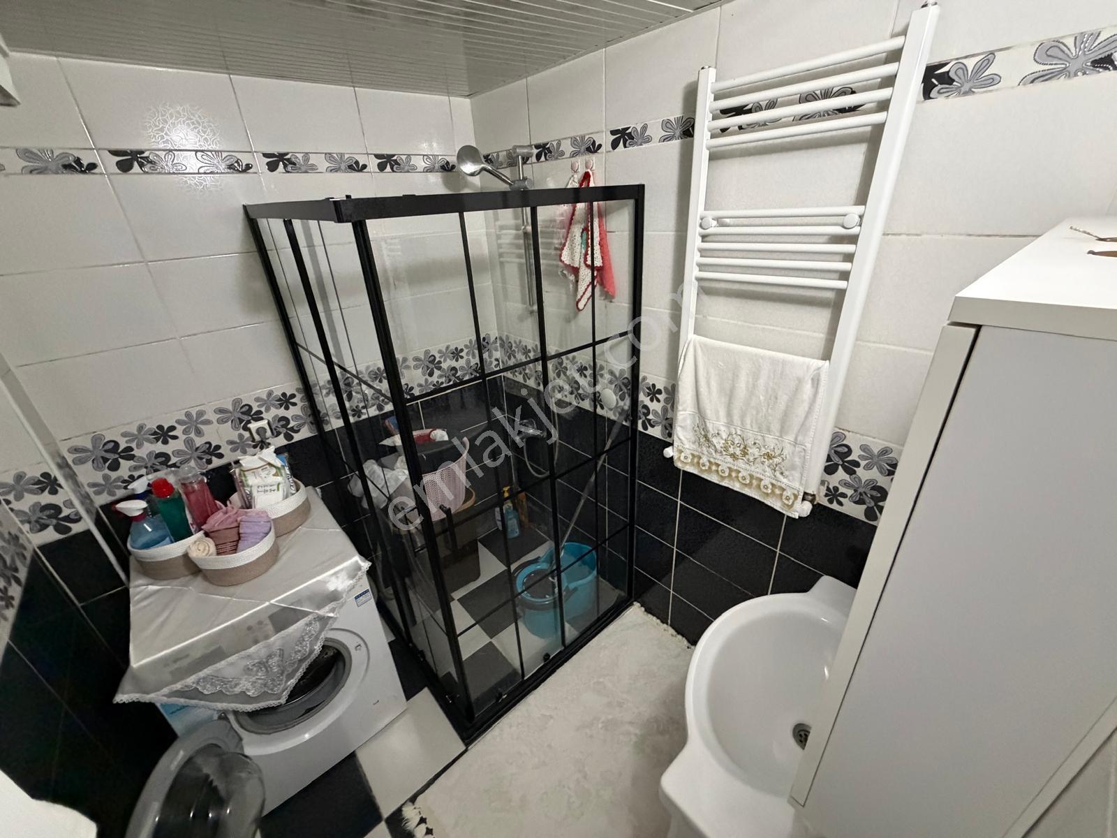 Tatlıkuyu Site İçinde 3+1 Ön Cephe 130m² İskanlı Fırsat Daire - Görsel 8